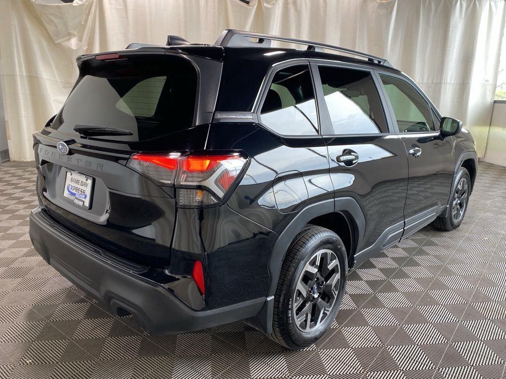 Used 2025 Subaru Forester Premium SUV