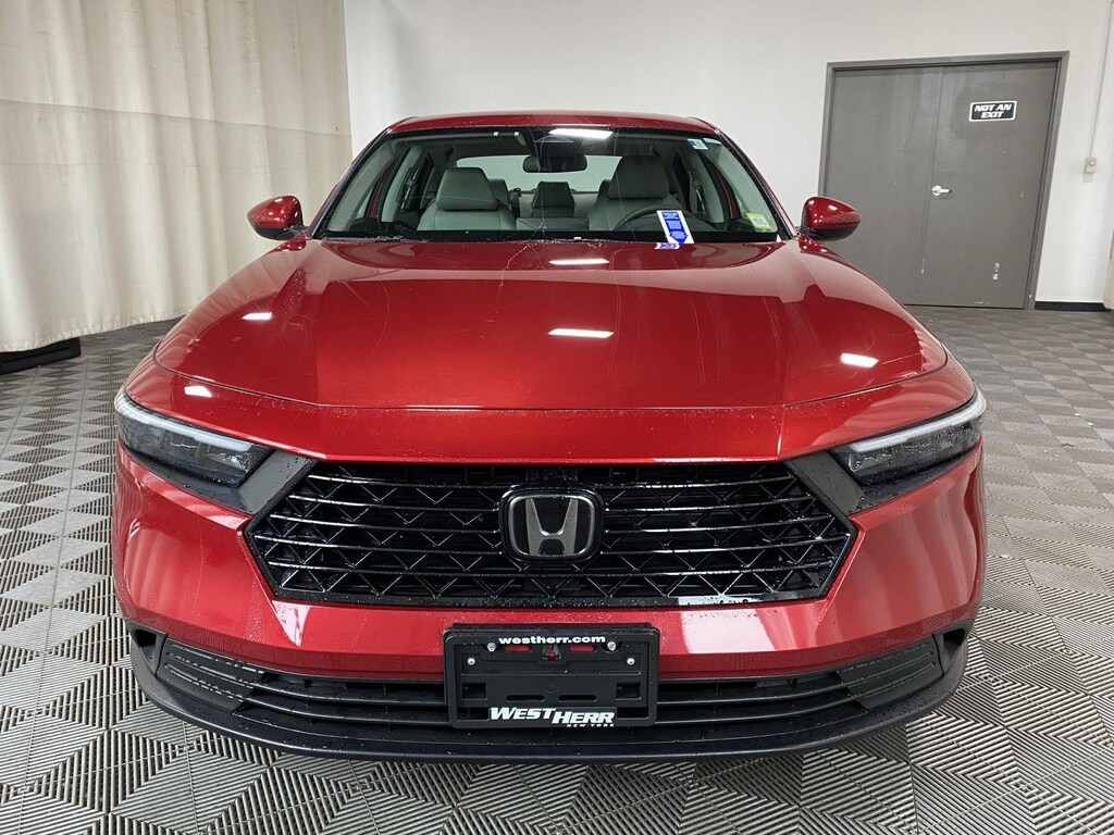 Certified 2025 Honda Accord Sedan LX Sedan