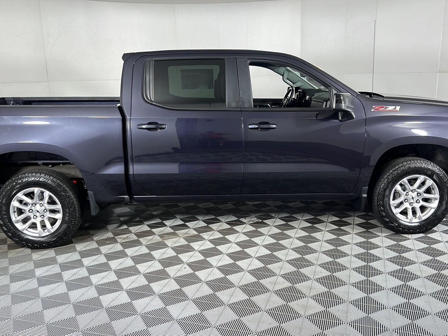 Used 2023 Chevrolet Silverado 1500 RST Truck