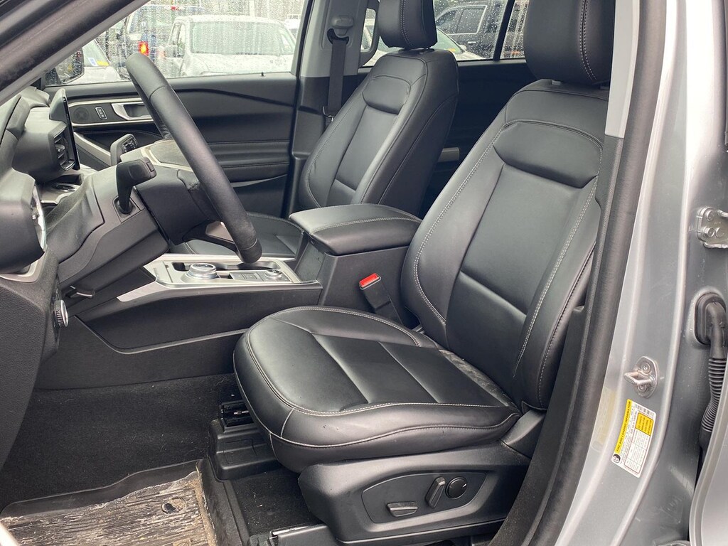 Used 2023 Ford Explorer XLT SUV