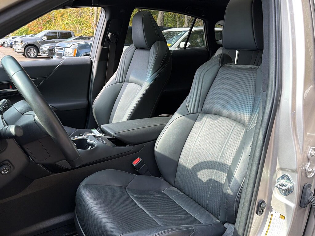 Used 2023 Toyota Venza Limited SUV