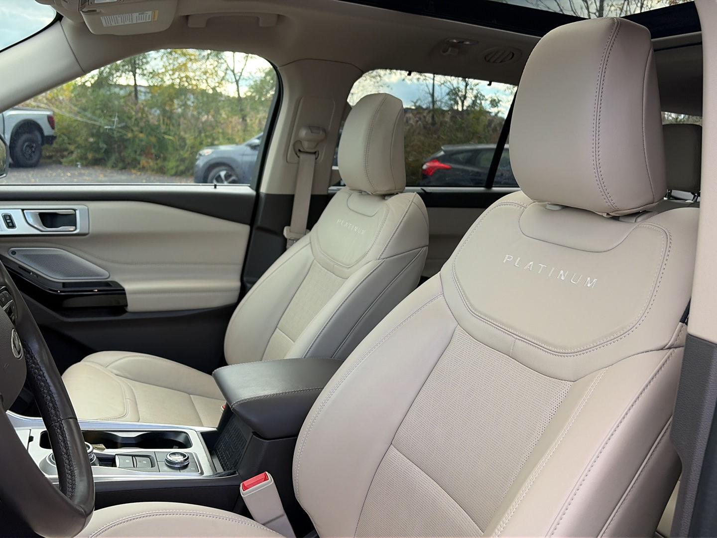 Used 2023 Ford Explorer Platinum SUV