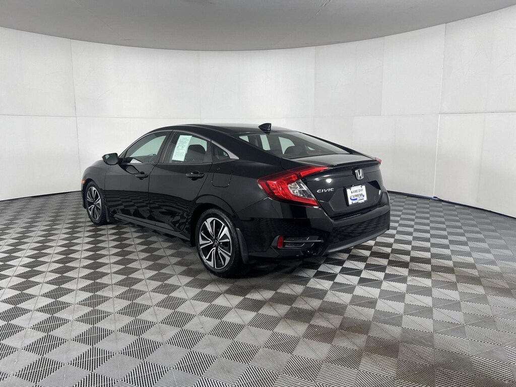 Used 2018 Honda Civic Sedan EX-T Sedan