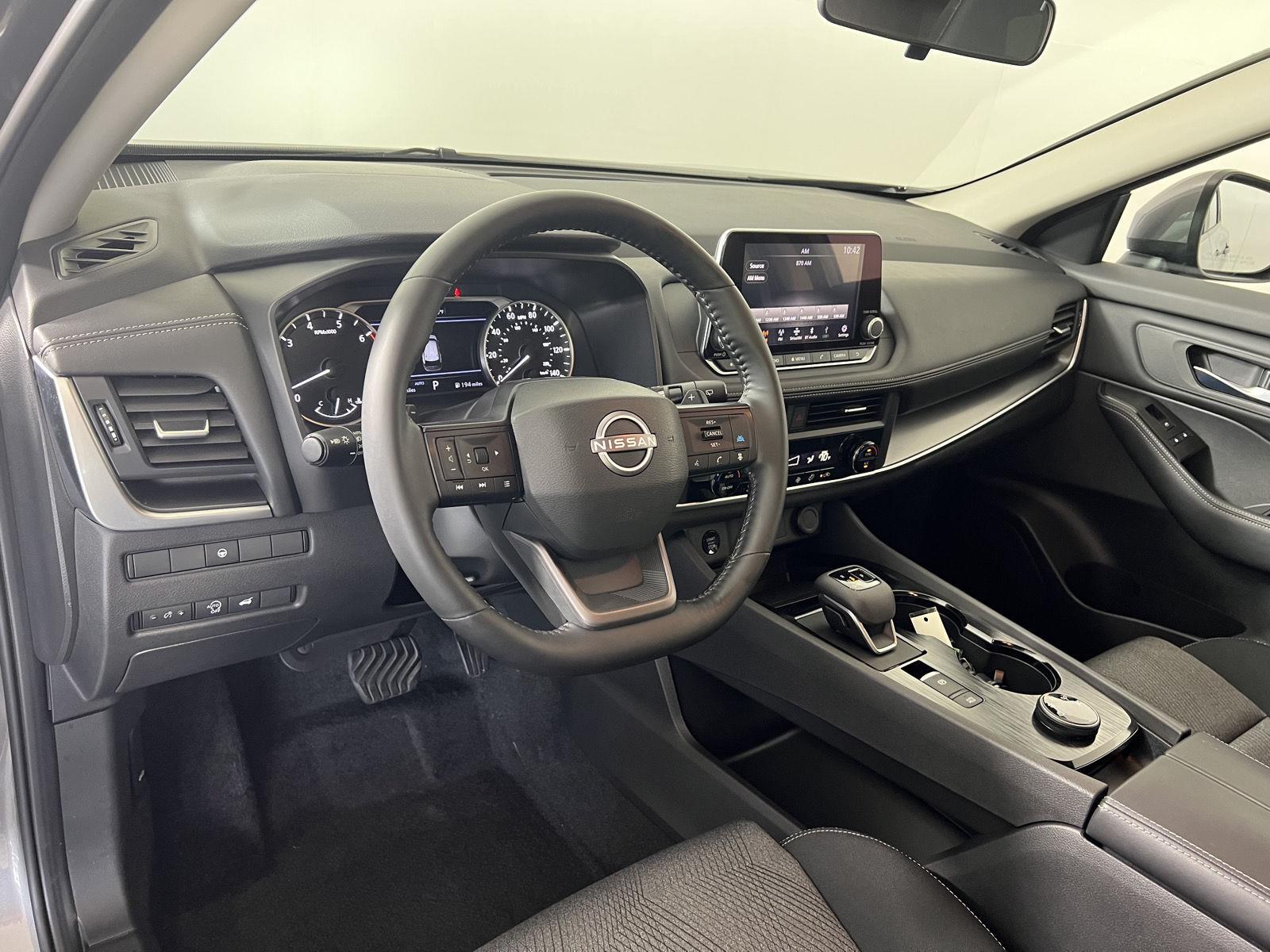 Used 2025 Nissan Rogue SV SUV