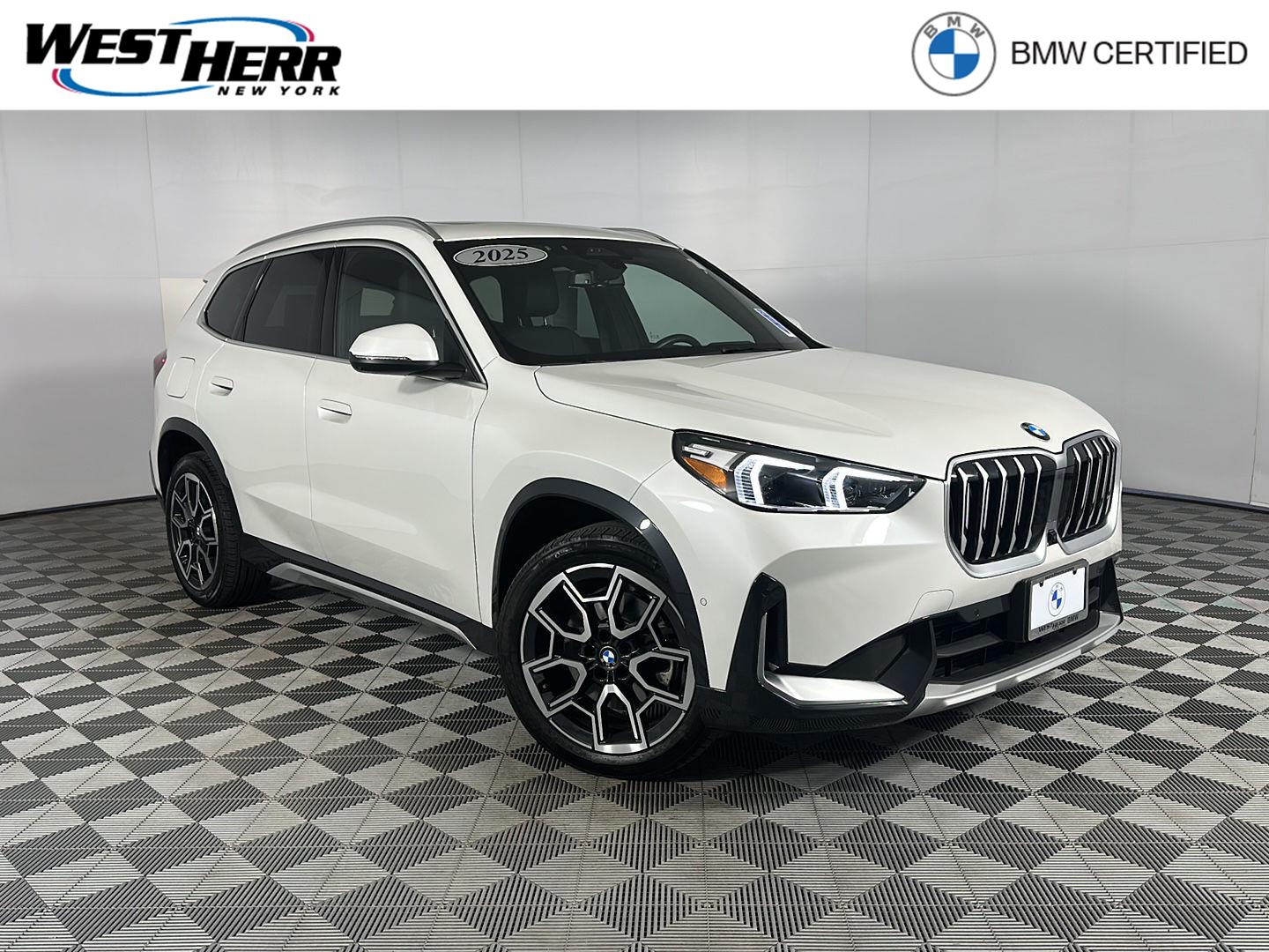 2025 BMW X1 28i