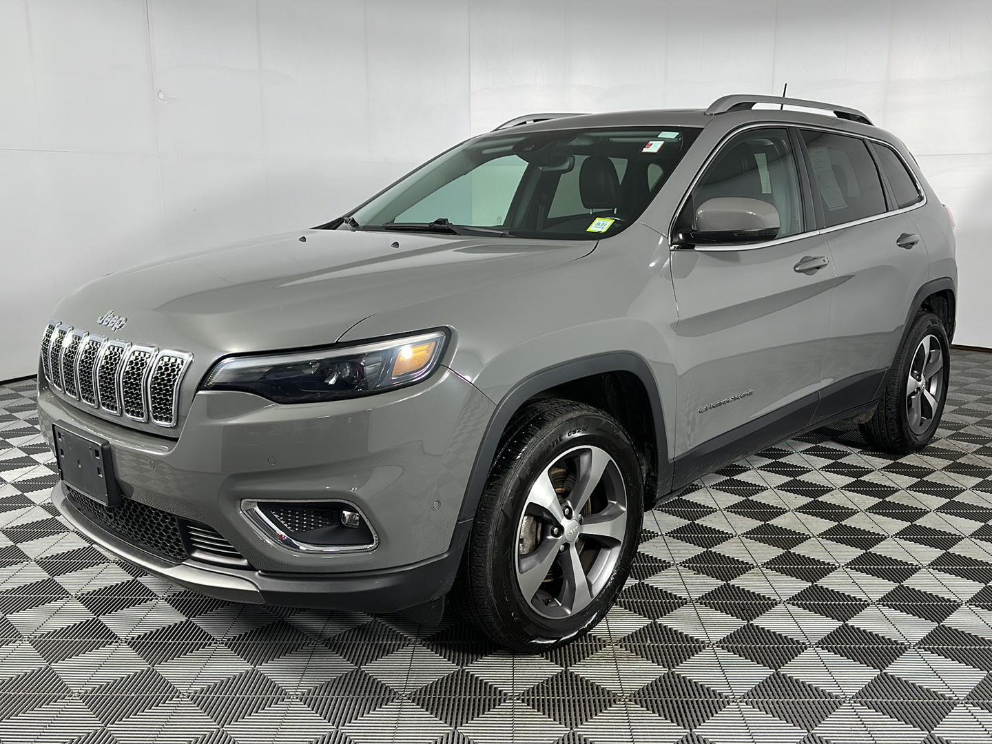 Used 2021 Jeep Cherokee Limited SUV