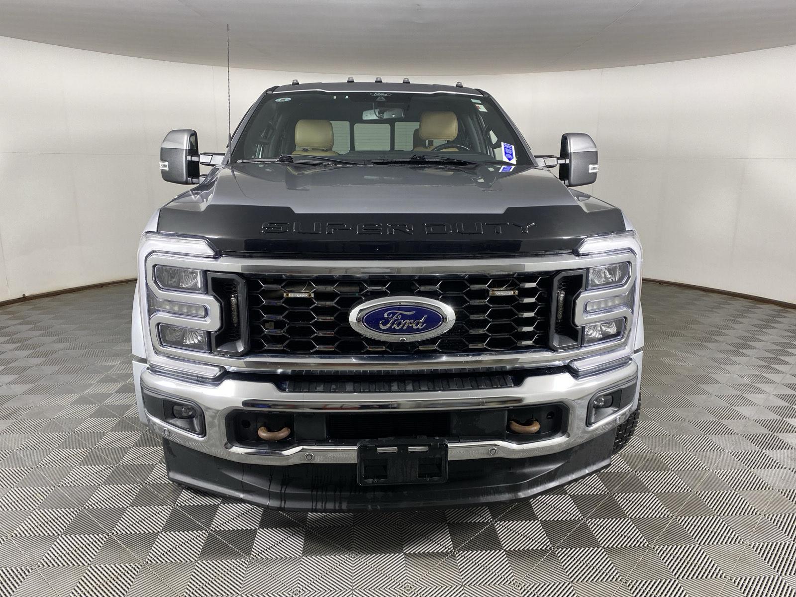 Used 2024 Ford Super Duty F-450 DRW Lariat Truck