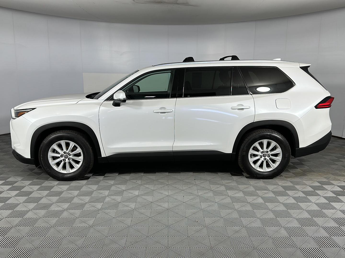 Used 2024 Toyota Grand Highlander Hybrid XLE SUV