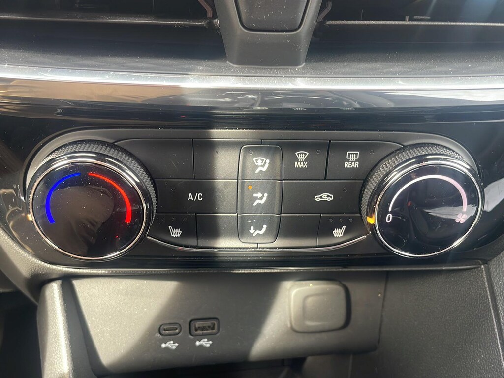 Used 2024 Buick Encore GX Sport Touring SUV