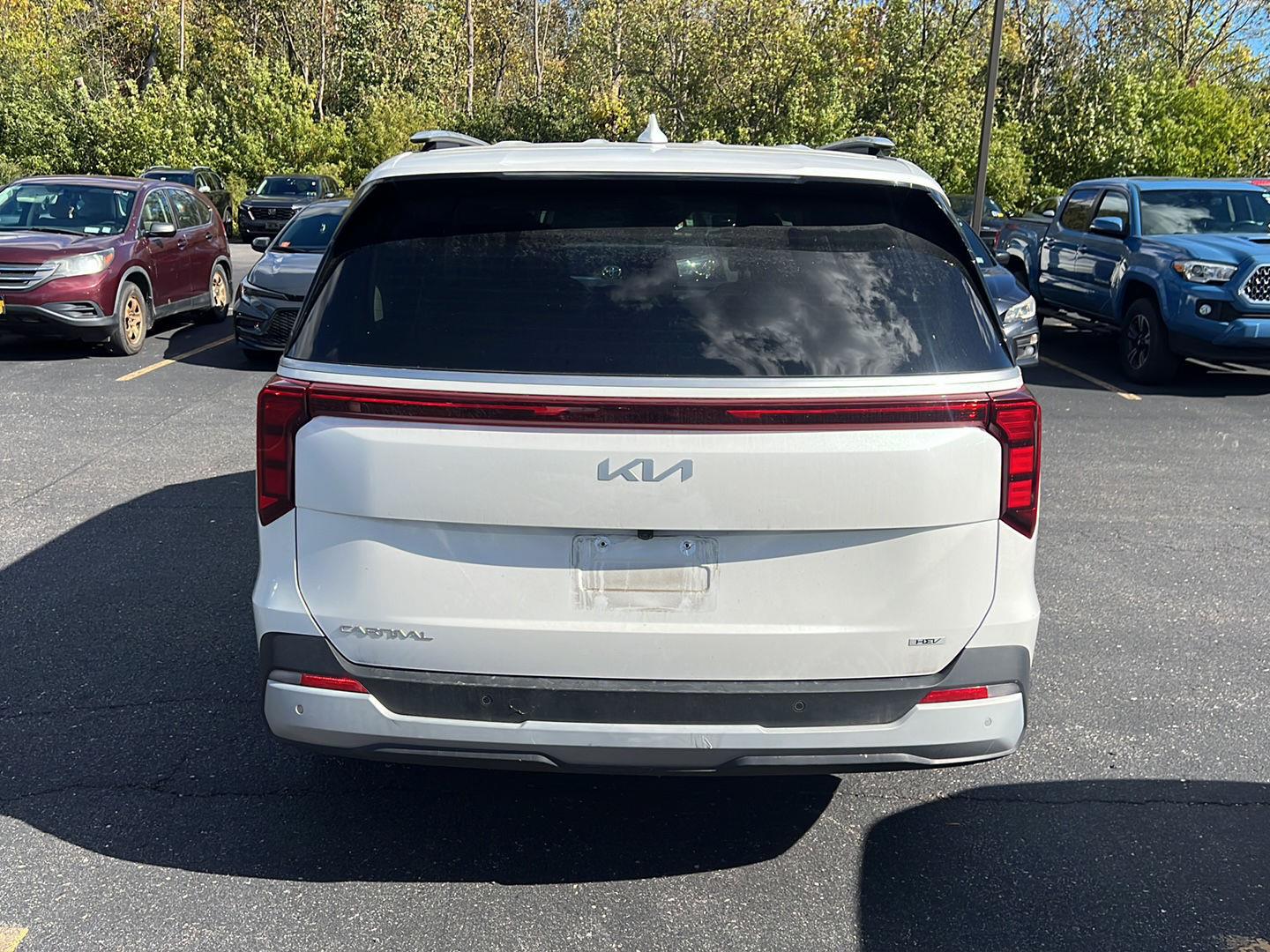 Used 2025 Kia Carnival Hybrid EX Van