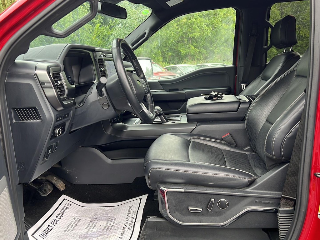 Used 2024 Ford F-150 Lariat Truck