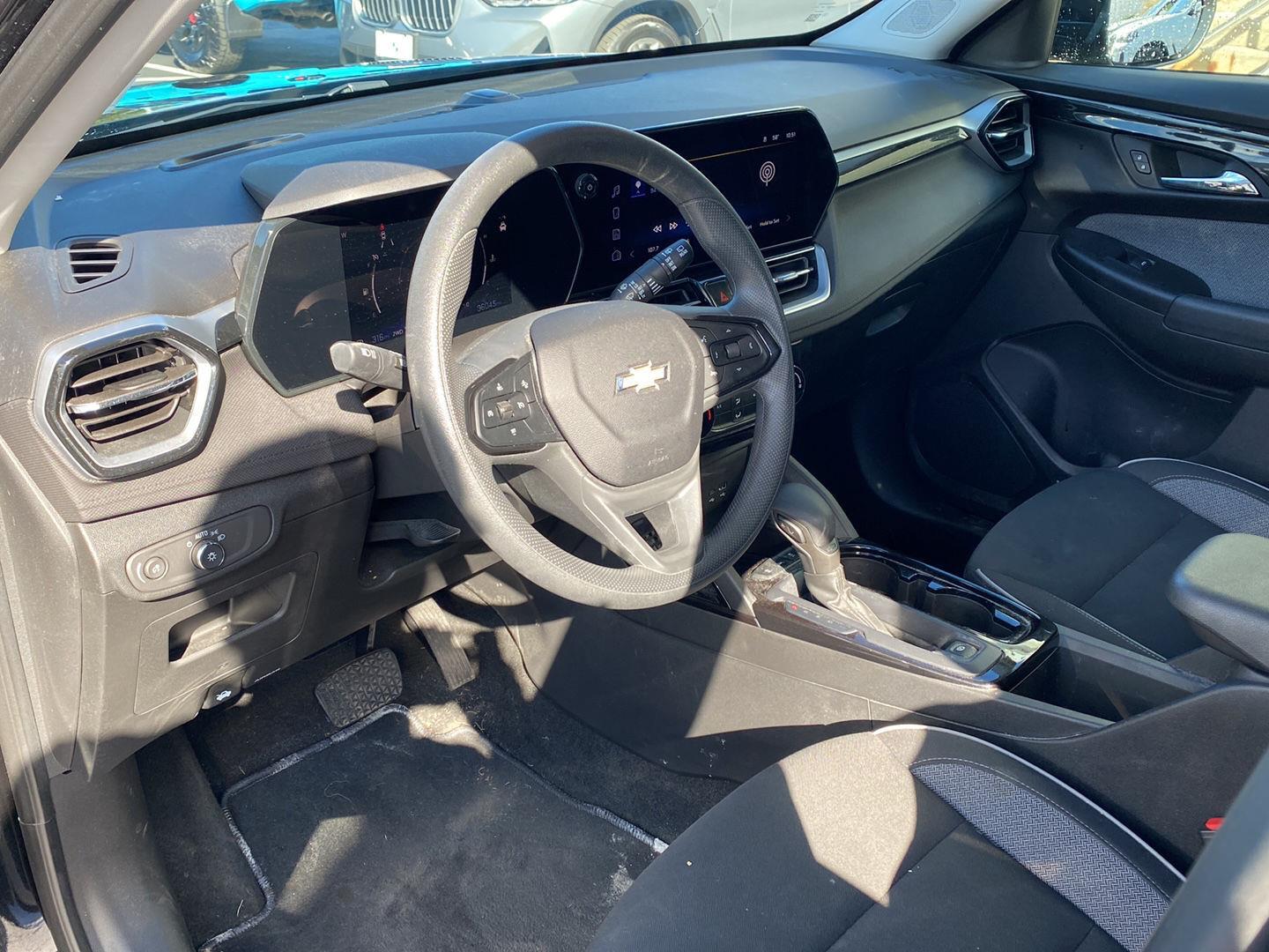Used 2024 Chevrolet Trailblazer LT SUV