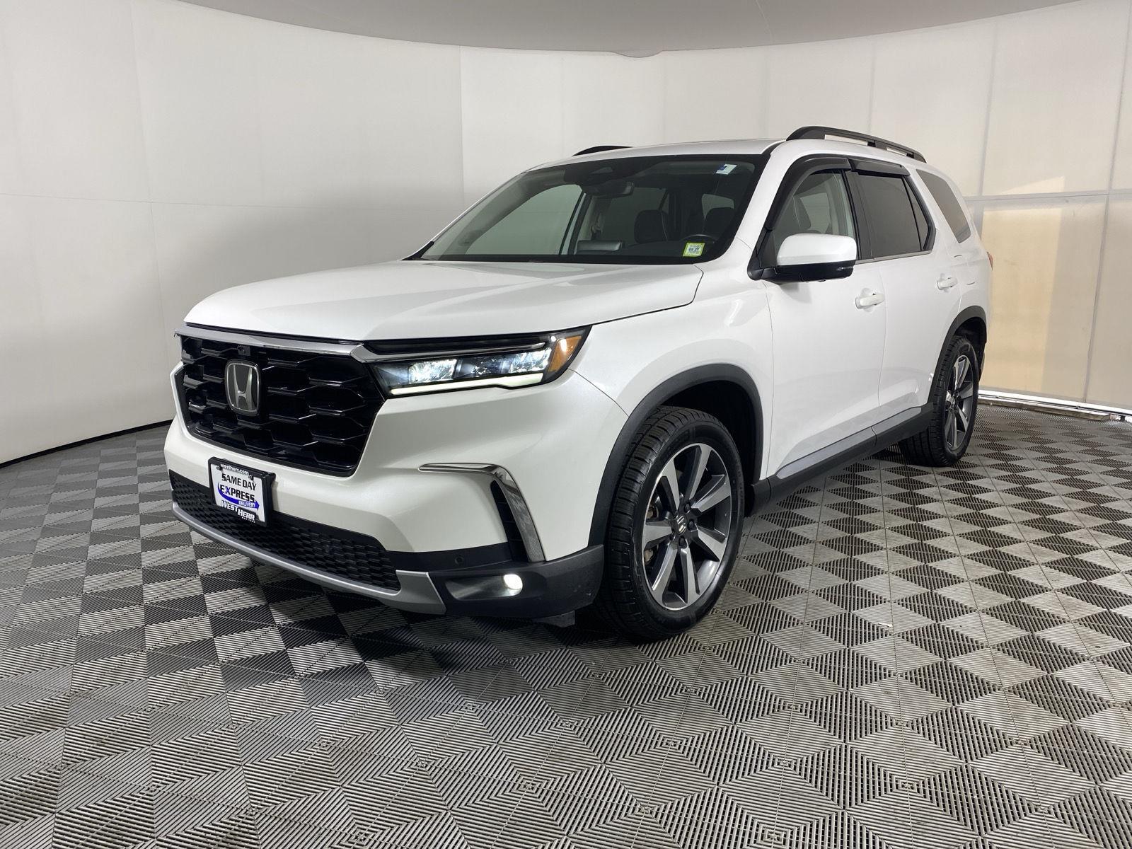 Used 2023 Honda Pilot Elite SUV