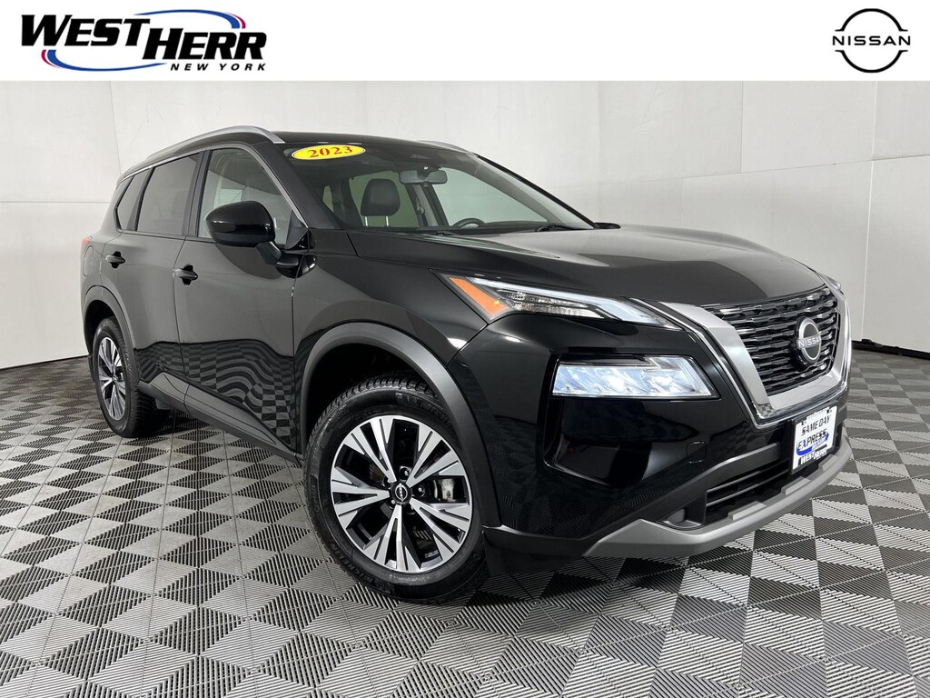 Used 2023 Nissan Rogue SV SUV