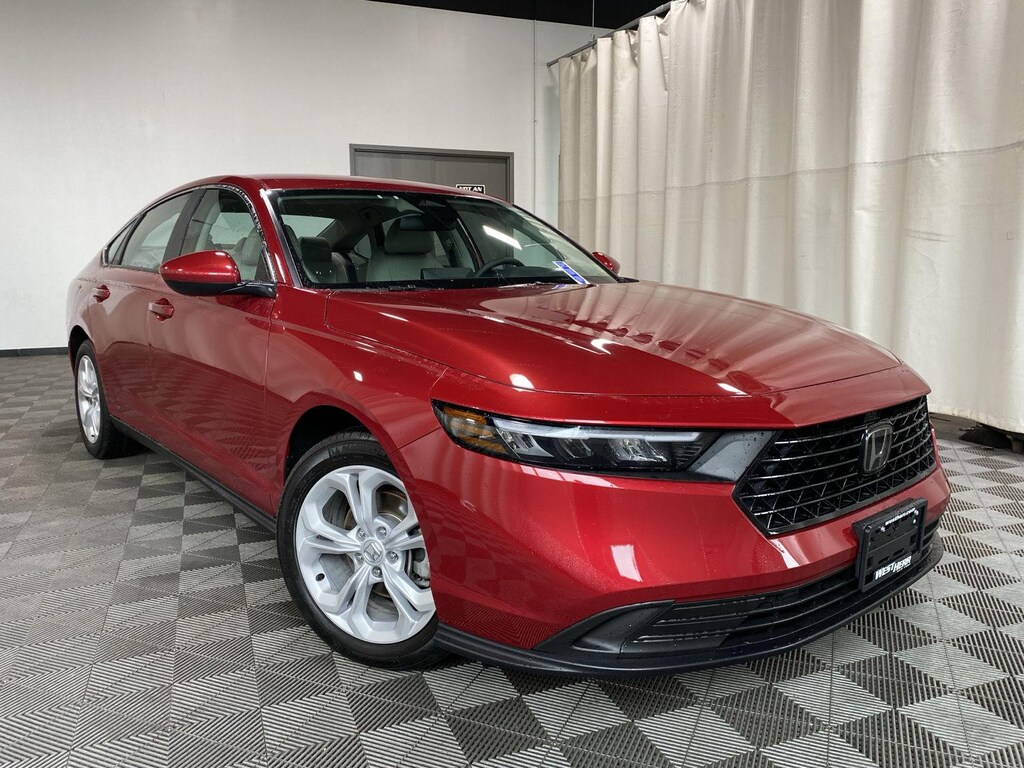 Certified 2025 Honda Accord Sedan LX Sedan