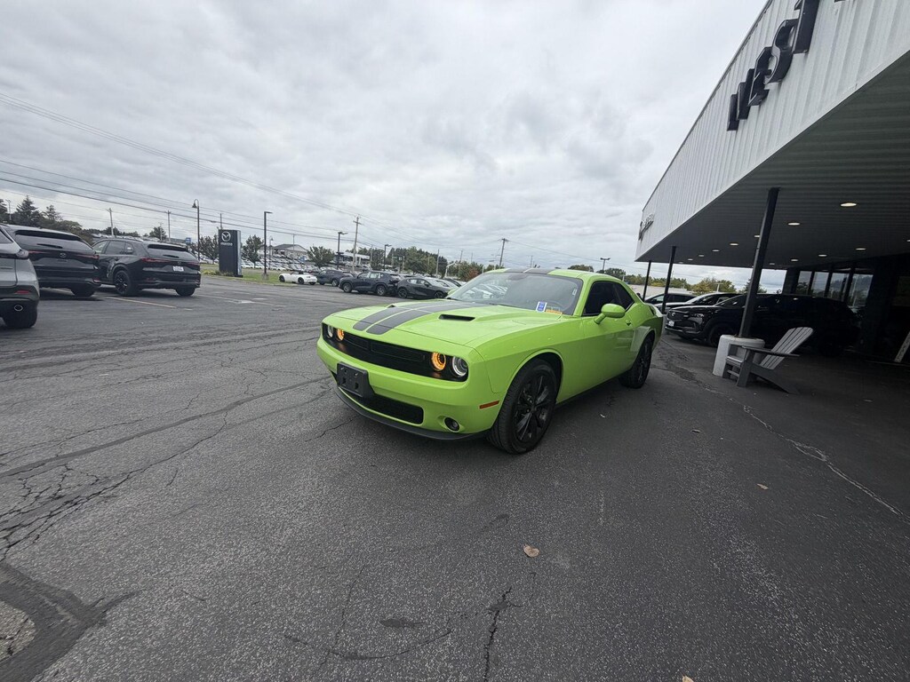 Used 2023 Dodge Challenger SXT Coupe