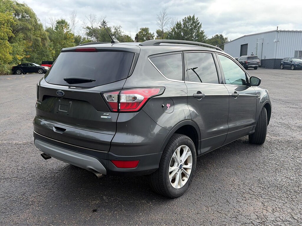 Used 2017 Ford Escape SE SUV