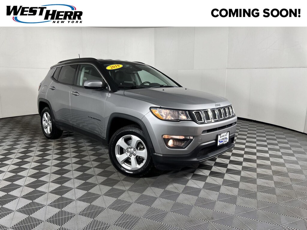 Used 2019 Jeep Compass Latitude SUV