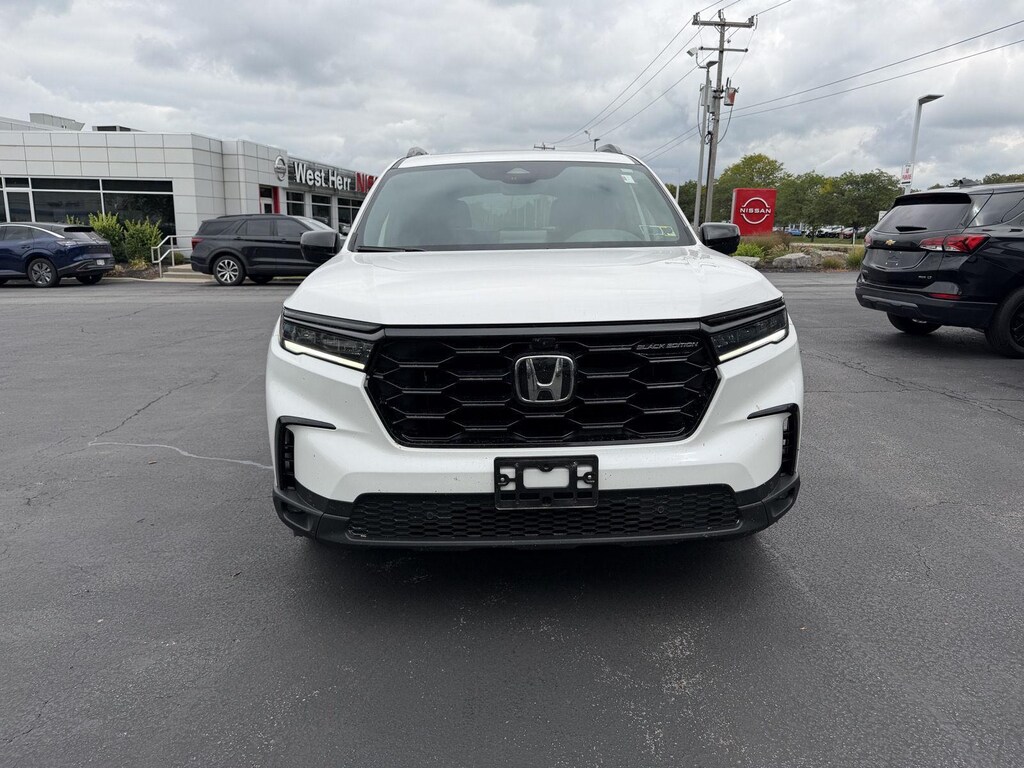 Used 2025 Honda Pilot Black Edition SUV