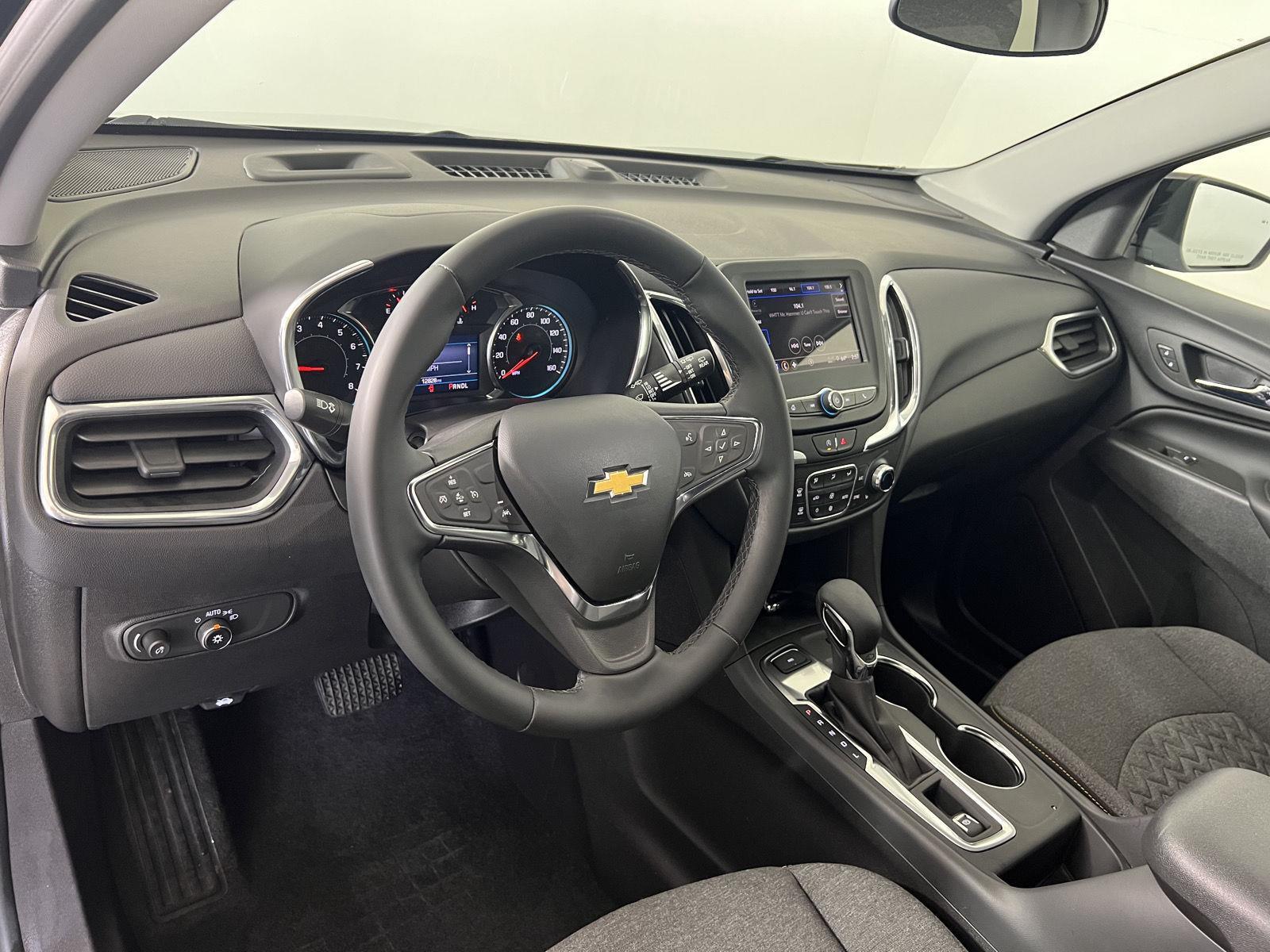 Used 2024 Chevrolet Equinox LT SUV