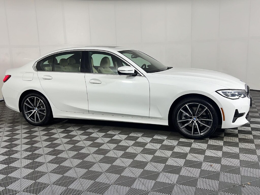 Used 2021 BMW 3 Series 330i xDrive Sedan