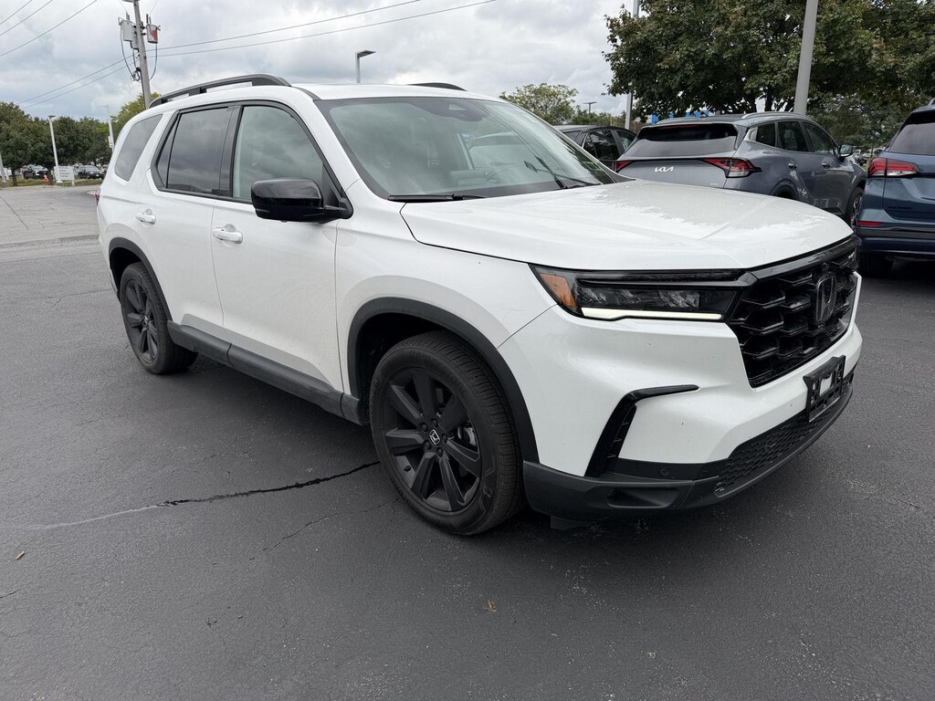 Used 2025 Honda Pilot Black Edition SUV