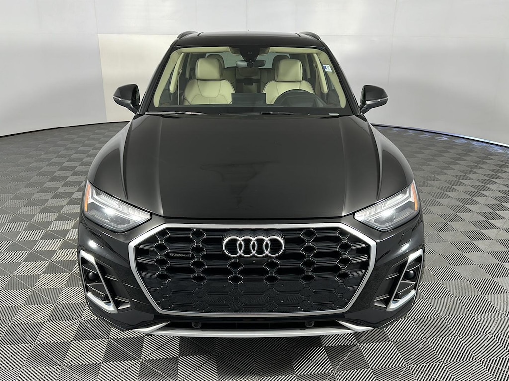 Used 2023 Audi Q5 S Line Prestige SUV