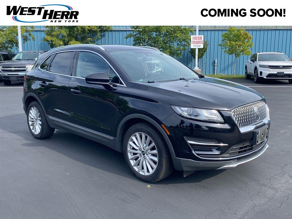 2019 Lincoln MKC Base