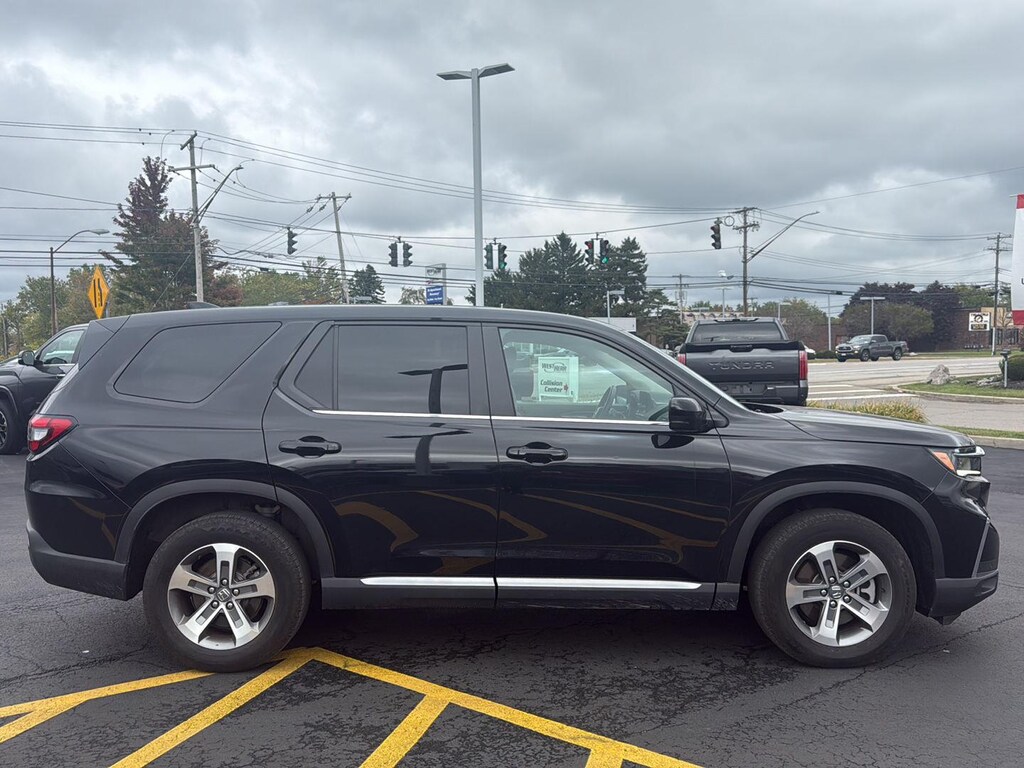 Used 2025 Honda Pilot EX-L SUV