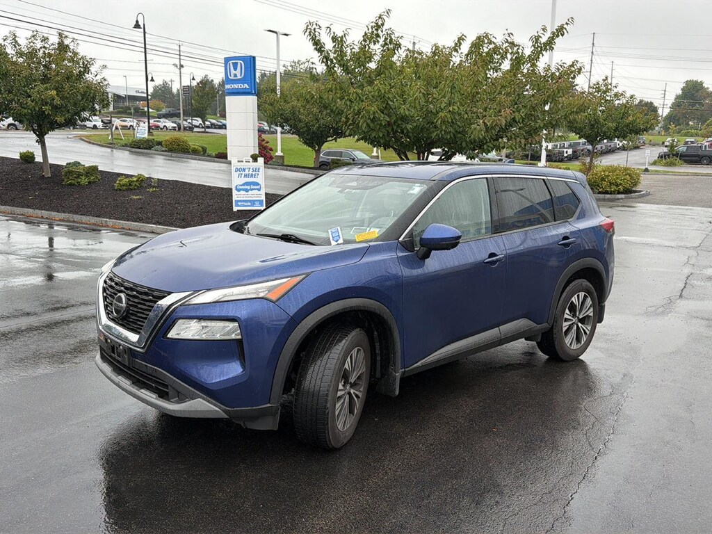 Used 2021 Nissan Rogue SV SUV