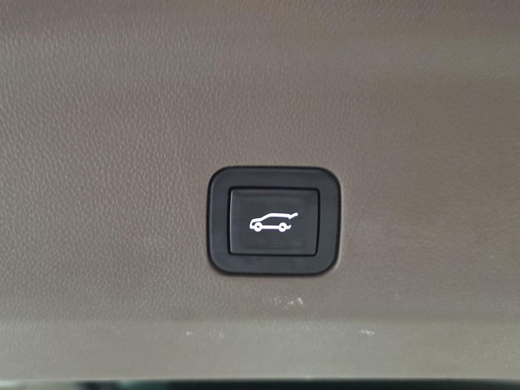 Used 2024 GMC Yukon Denali SUV