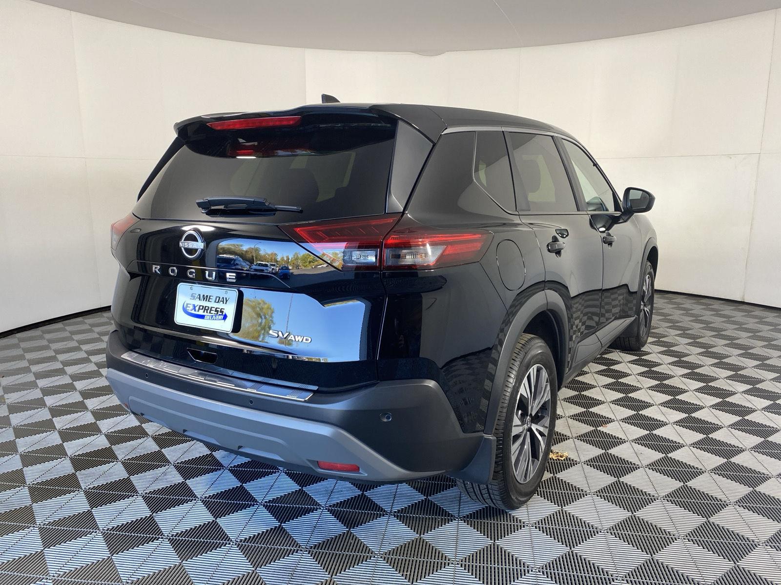 Used 2023 Nissan Rogue SV SUV