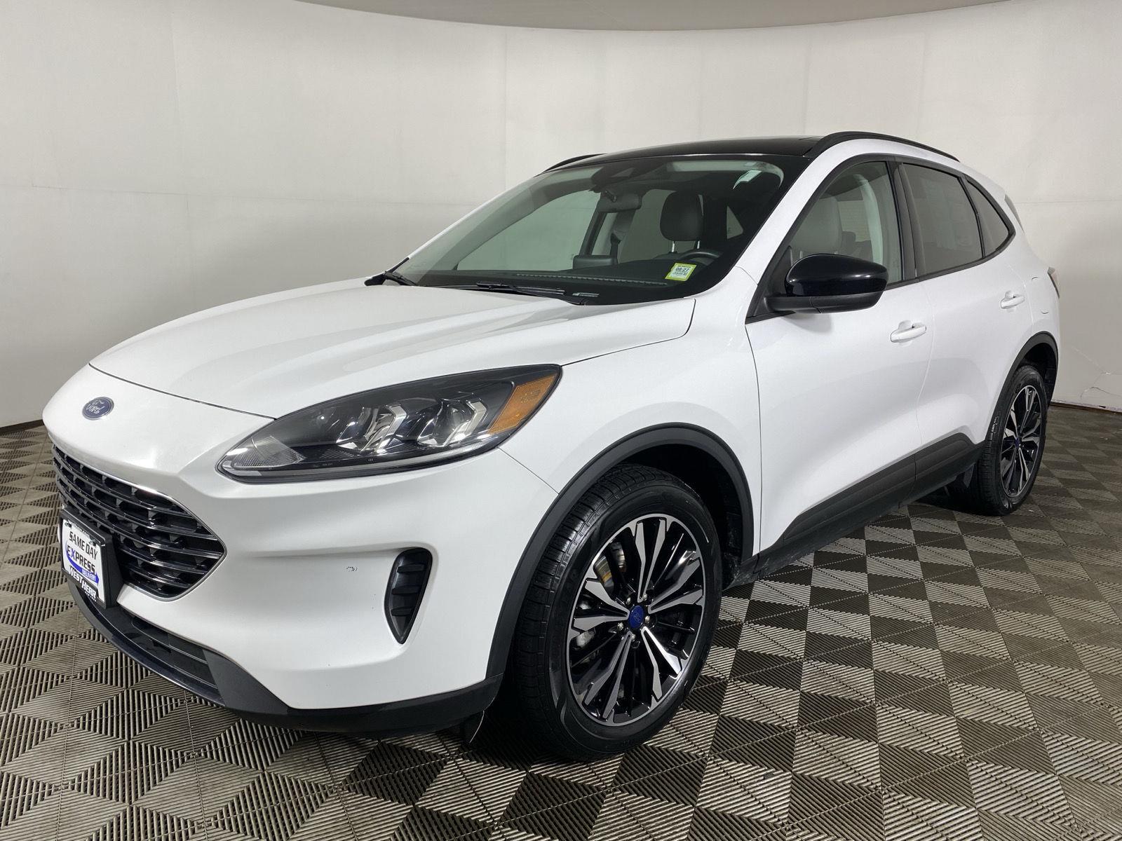 Used 2022 Ford Escape SE Hybrid SUV