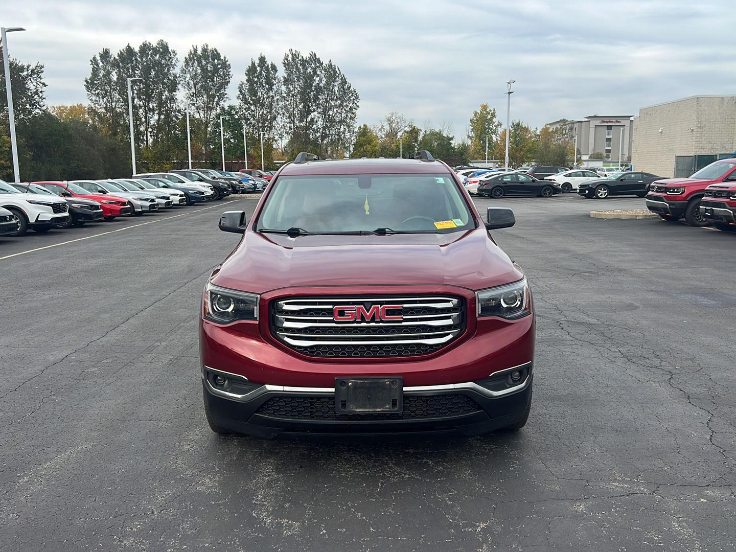 Used 2017 GMC Acadia SLT