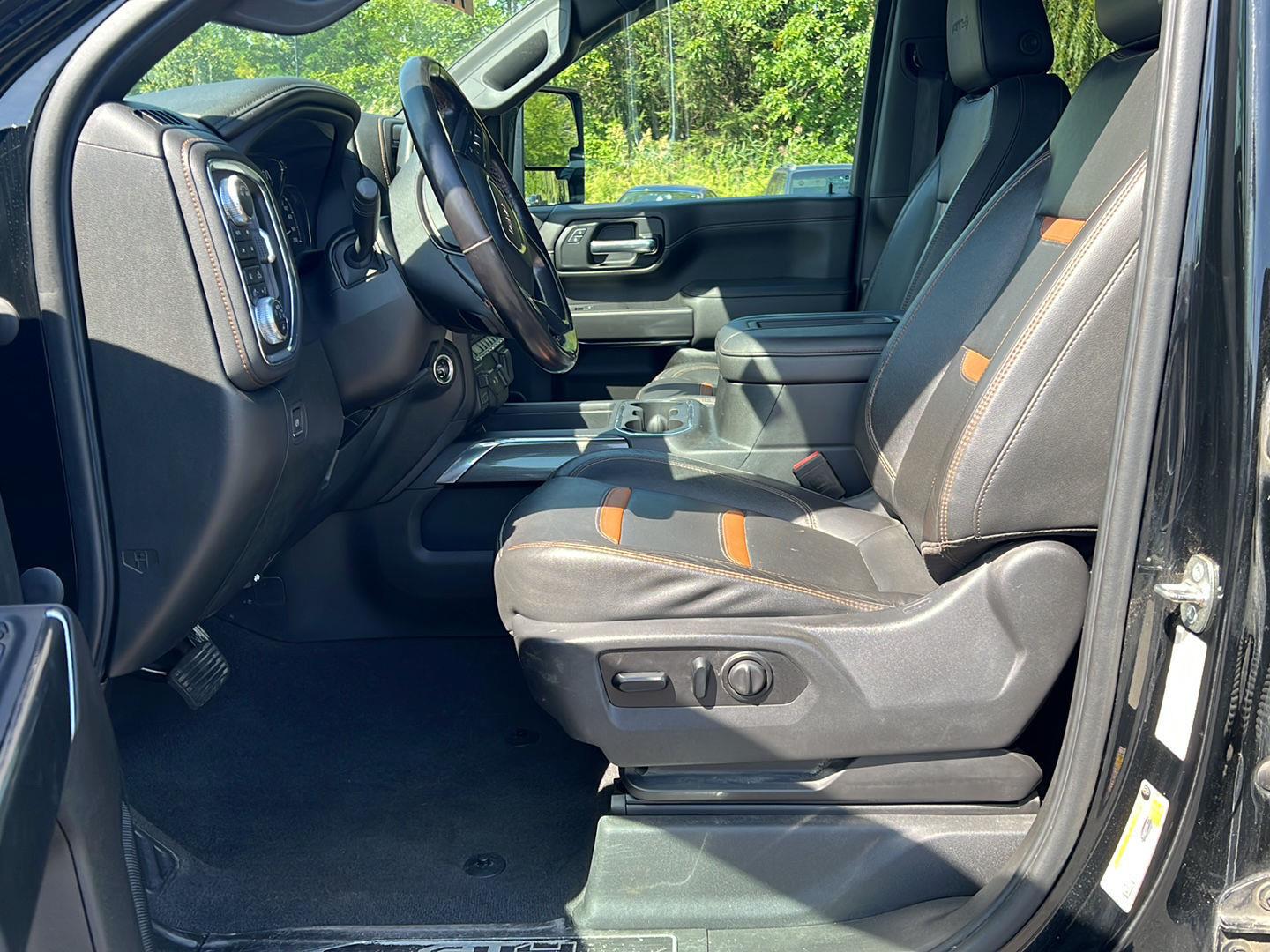 Used 2021 GMC Sierra 2500HD AT4 Truck