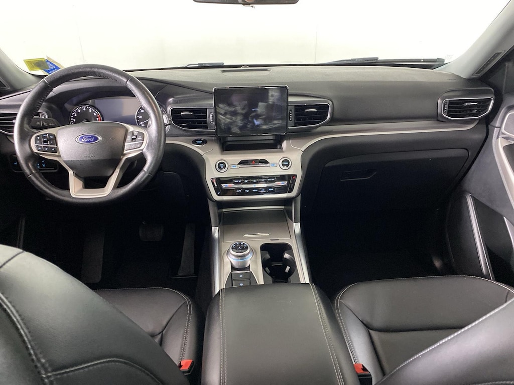 Used 2023 Ford Explorer XLT SUV