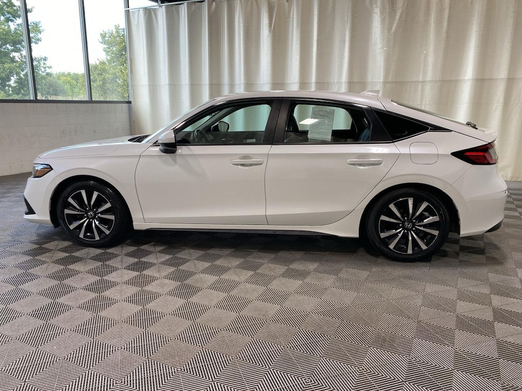 Certified 2024 Honda Civic EX-L Hatchback