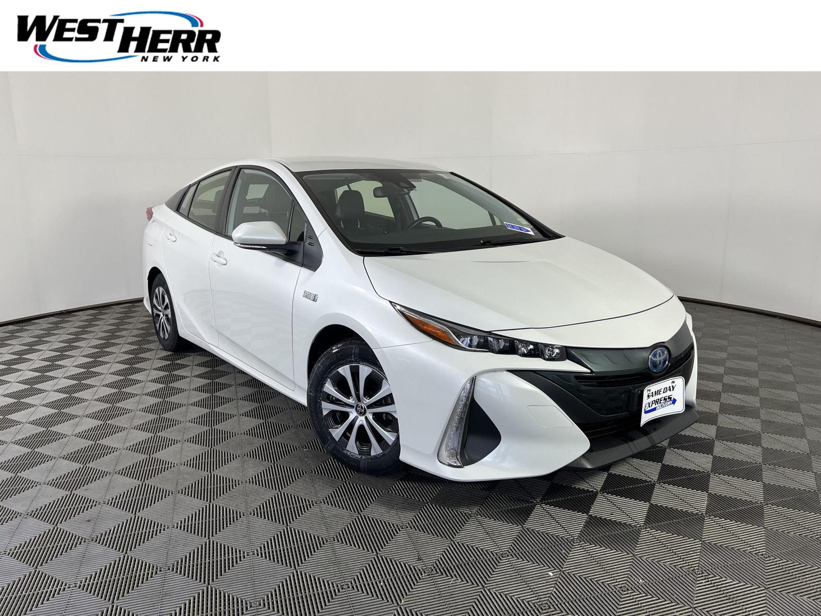  Toyota Prius Prime