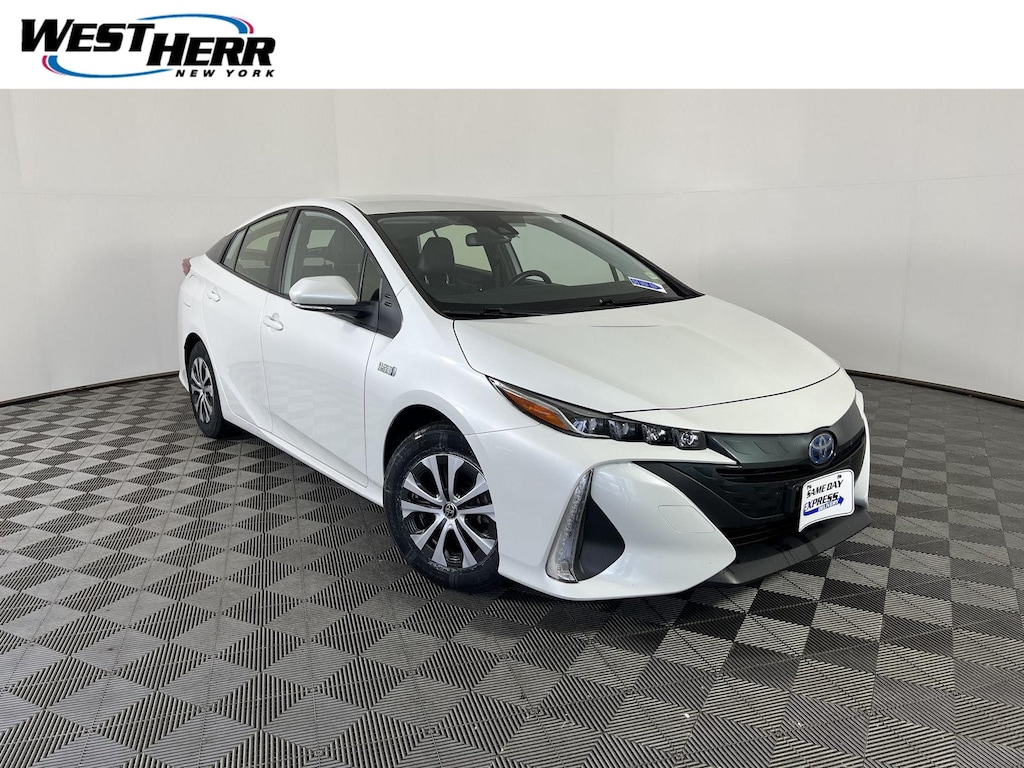 Used 2022 Toyota Prius Prime XLE Hatchback