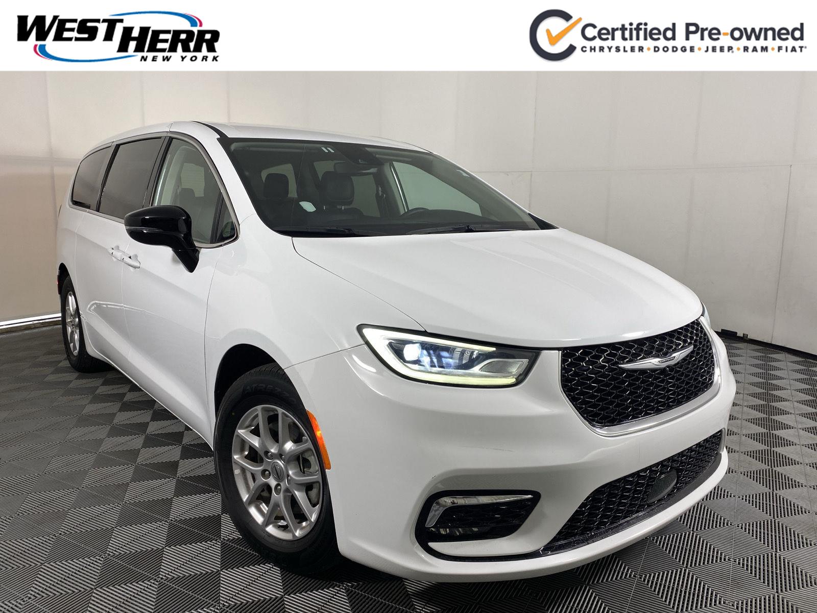  Chrysler Pacifica