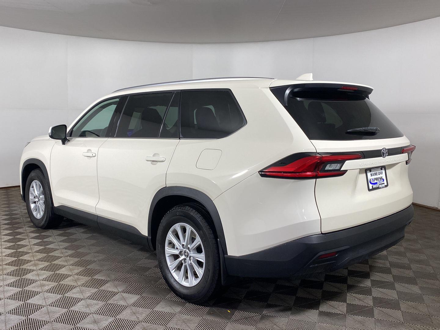 Certified 2024 Toyota Grand Highlander Hybrid XLE SUV