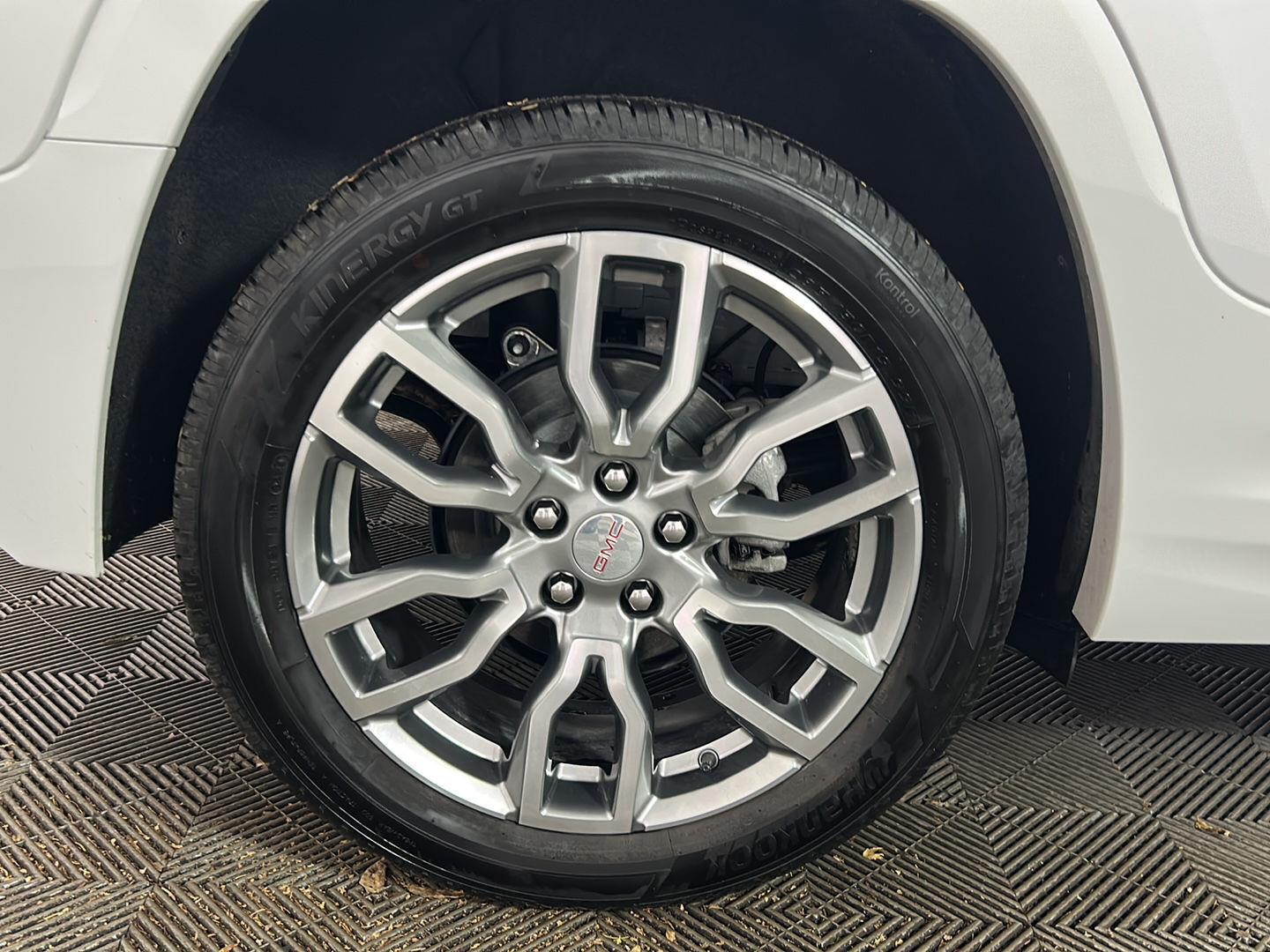 Used 2024 GMC Terrain Denali SUV