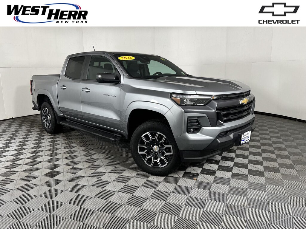 Used 2023 Chevrolet Colorado 4WD LT Truck