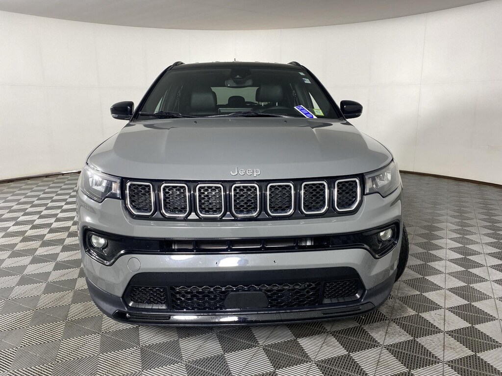 Used 2024 Jeep Compass Limited SUV
