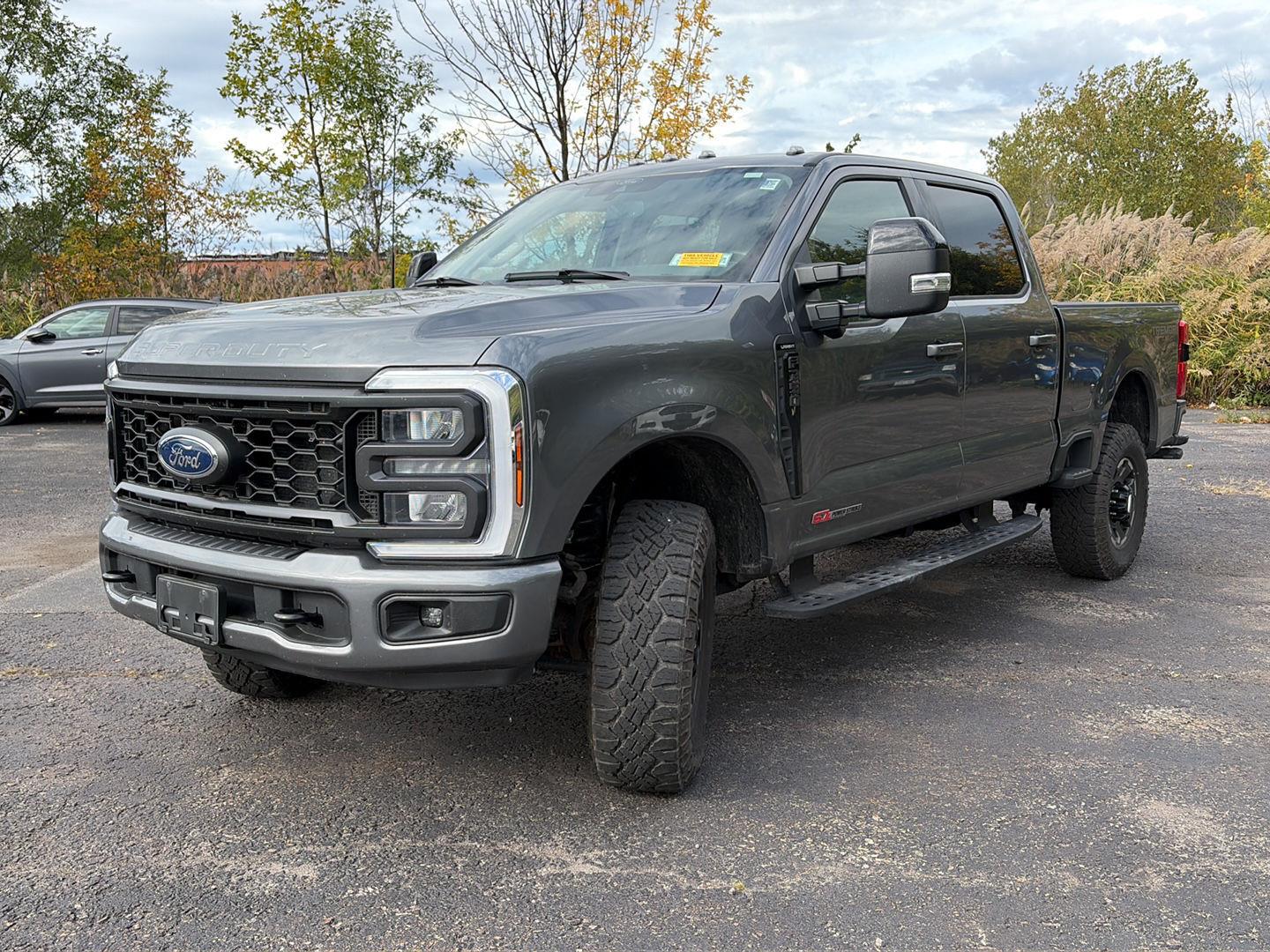 Used 2024 Ford Super Duty F-350 Lariat Truck