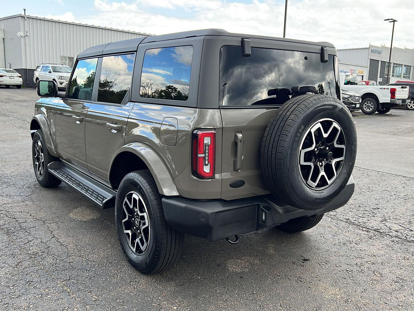 Used 2025 Ford Bronco Outer Banks SUV