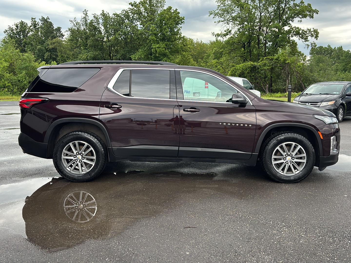Used 2023 Chevrolet Traverse LT Cloth SUV
