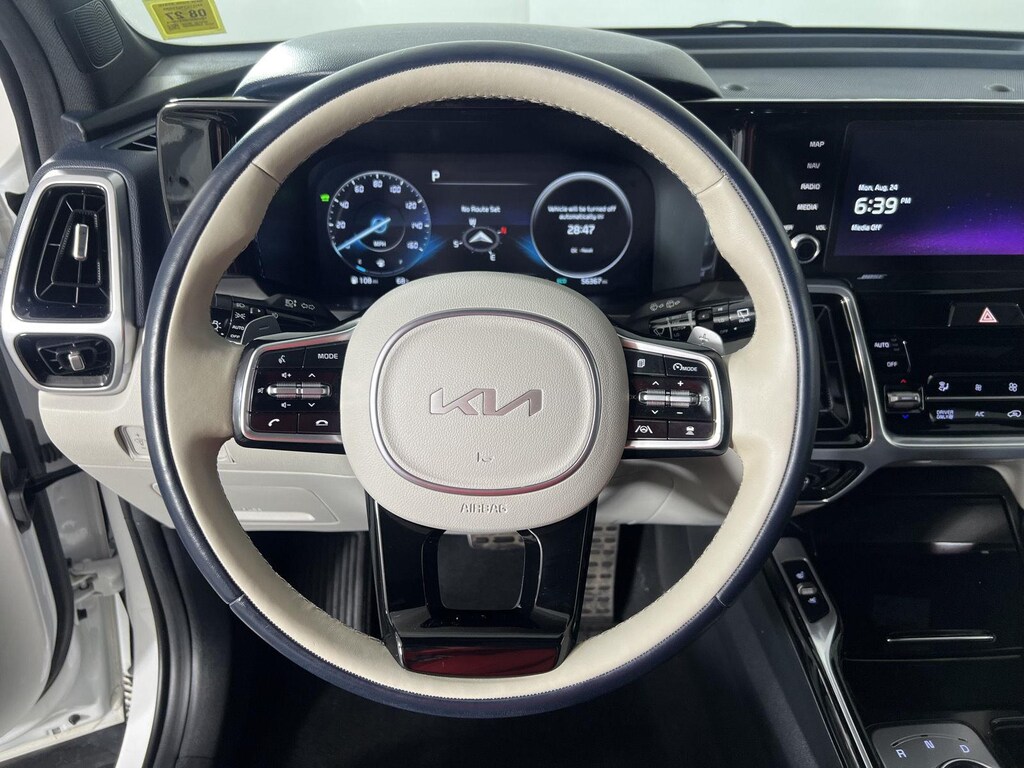 Certified 2023 Kia Sorento Hybrid SX Prestige SUV