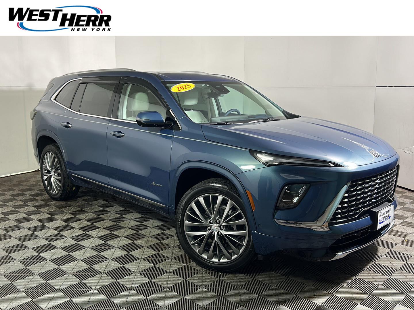 2025 Buick Enclave Avenir