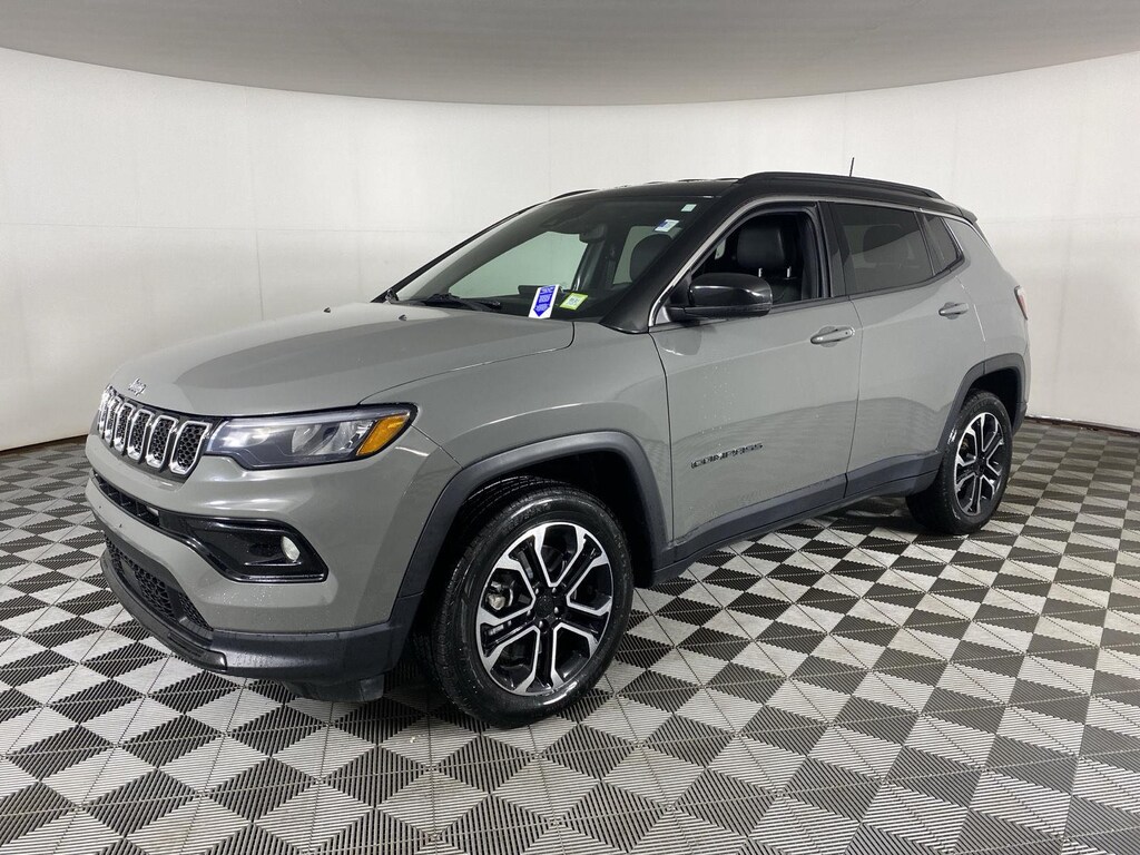 Used 2024 Jeep Compass Limited SUV